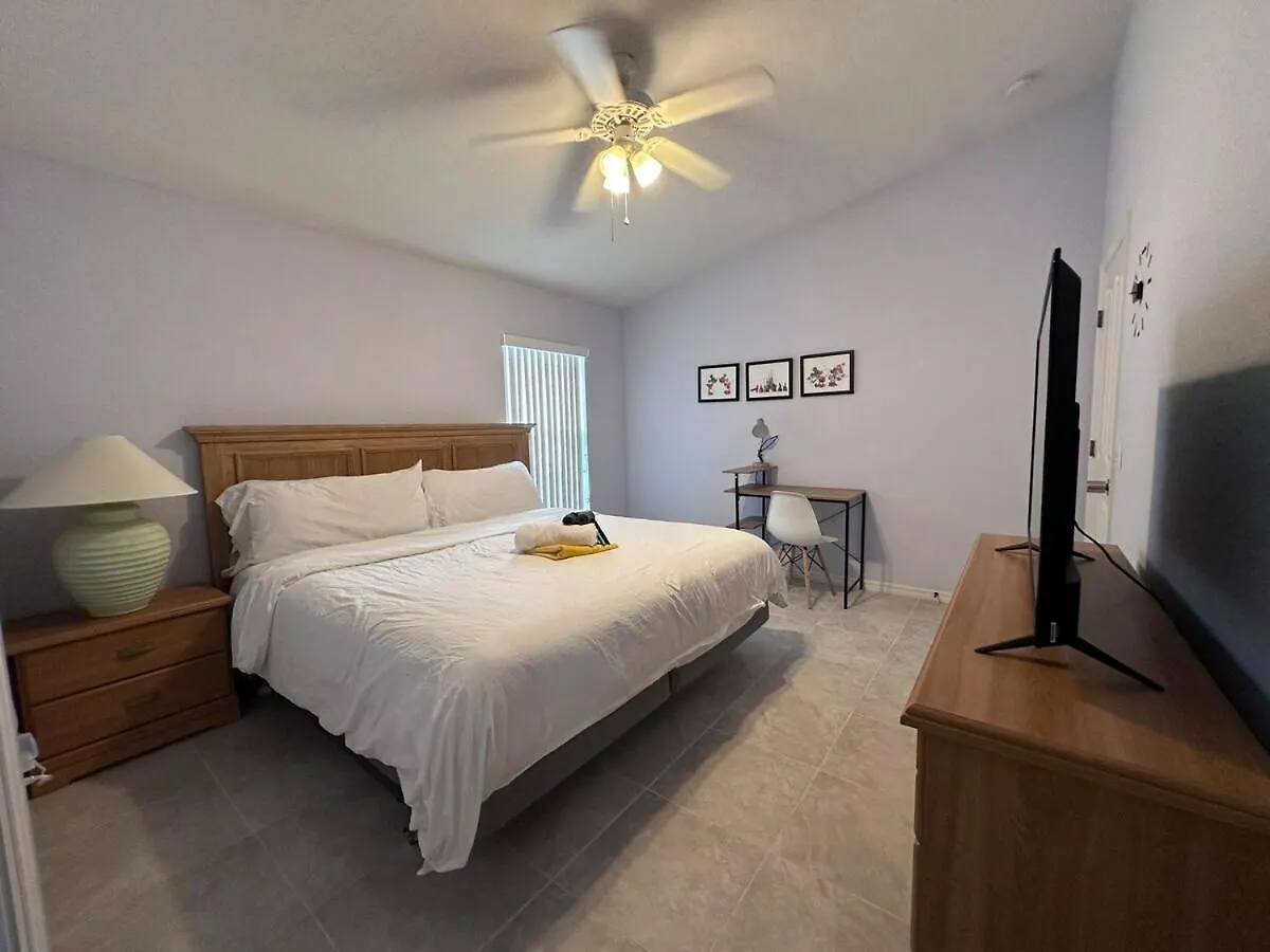 Cozy Davenport Rooms Near Posner Park Shopping & Dining 0*,  United States